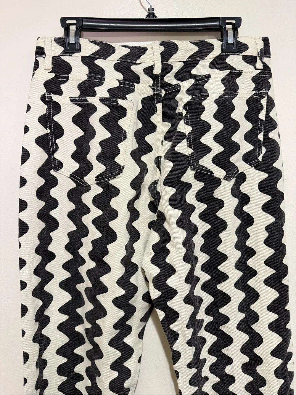 NWT Cider Black Cream Wave Matching Set Crop Top Wide Leg Pants Size Large - Picture 6 of 12